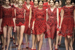 Dolce-Gabbana-Review-Fashion-Week-Fall-2013